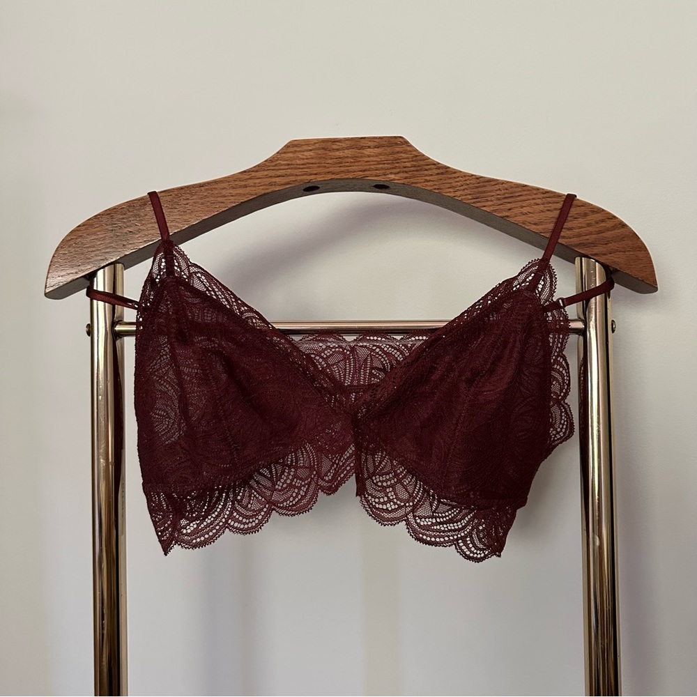 Aritzia Renfrew Bralette NWT